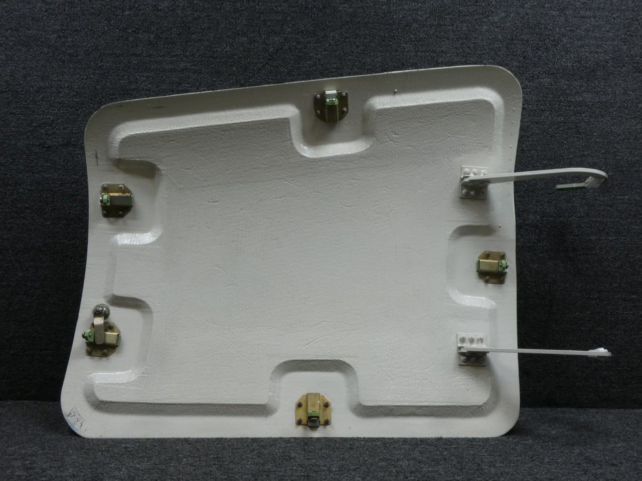 6612290-2 Cessna 560XL Citation XLS+ Tailcone Forward Access Door