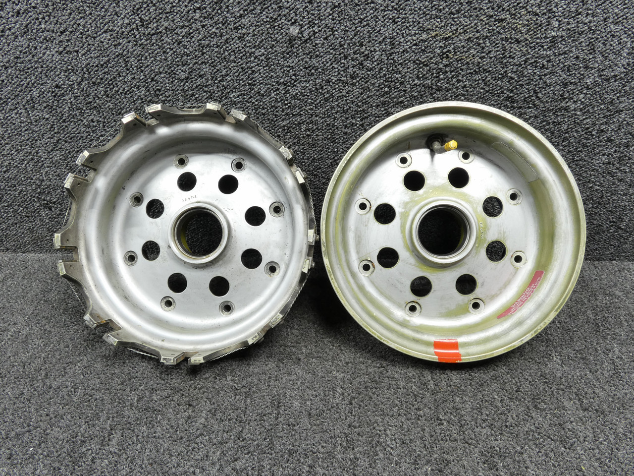 40-273A Cleveland 6.50-10 Main Landing Wheel Assembly For Sale