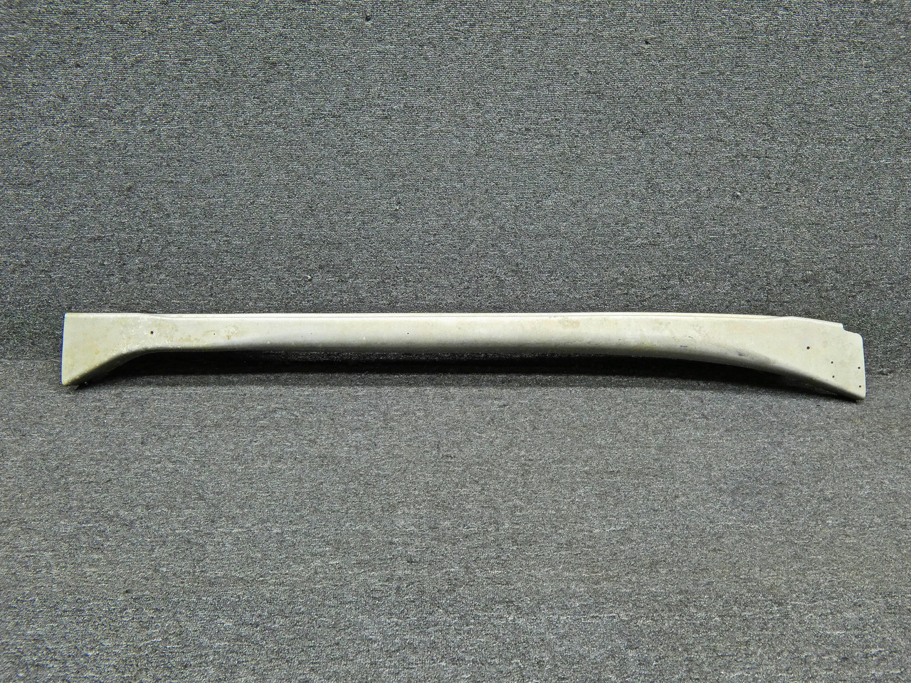 0513006-35 Cessna 170B Right Hand Door Post Bulkhead Aft