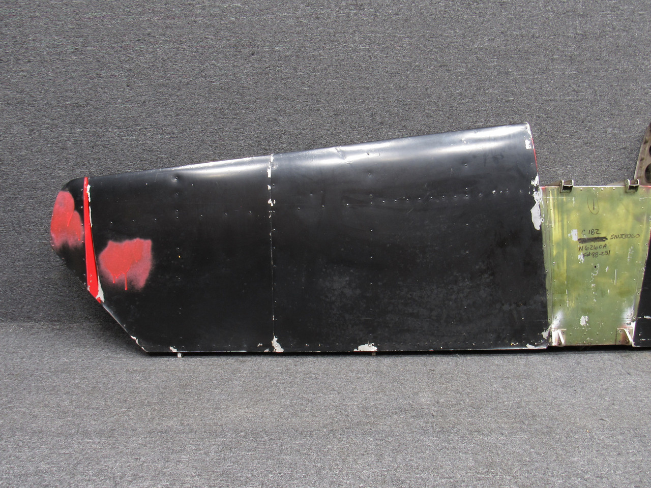 ステレス 0732600-4 Cessna 182 Horizontal Stabilizer For Sale