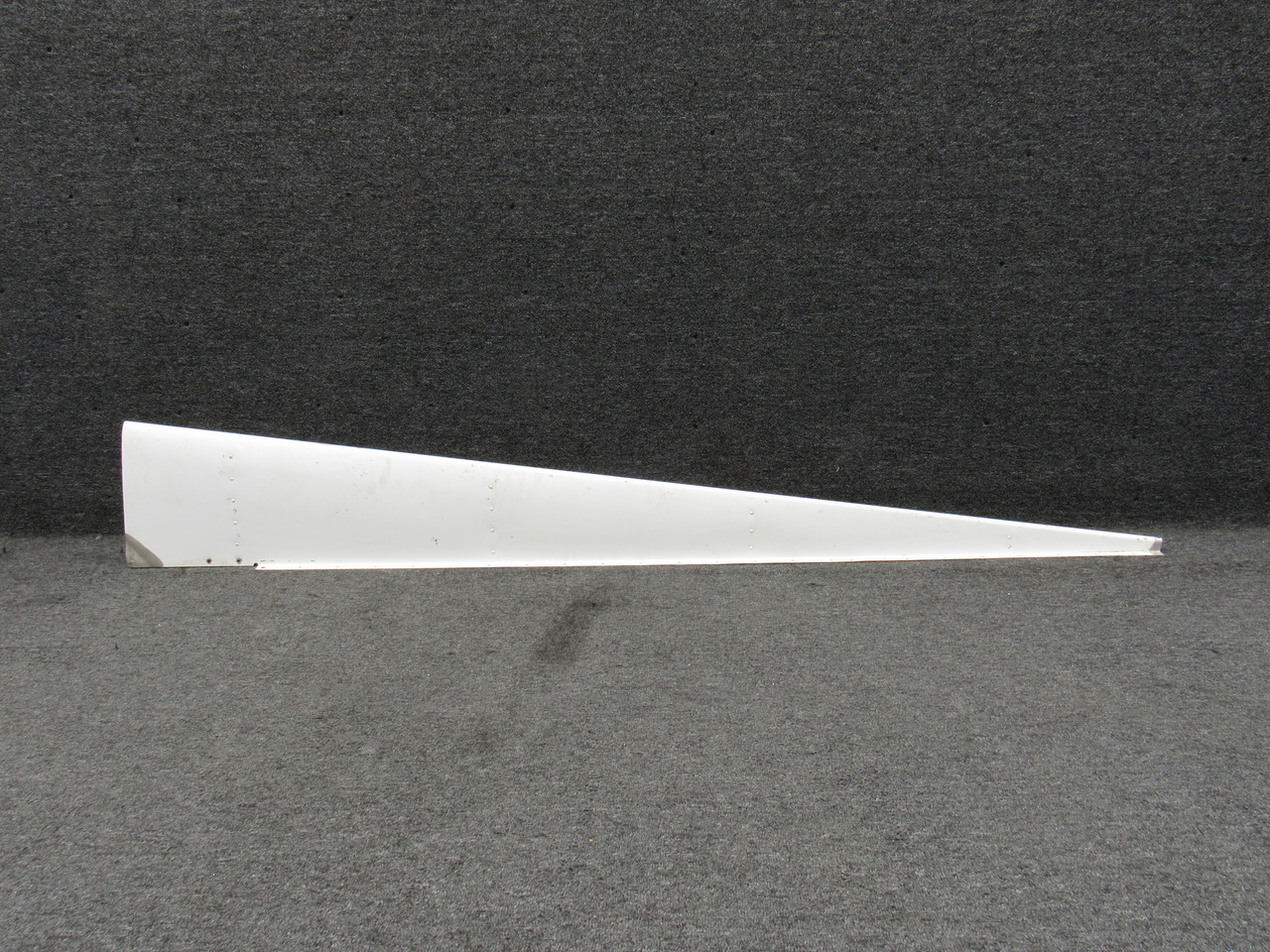 0431023-1 Cessna 152 Dorsal Fin Fairing For Sale