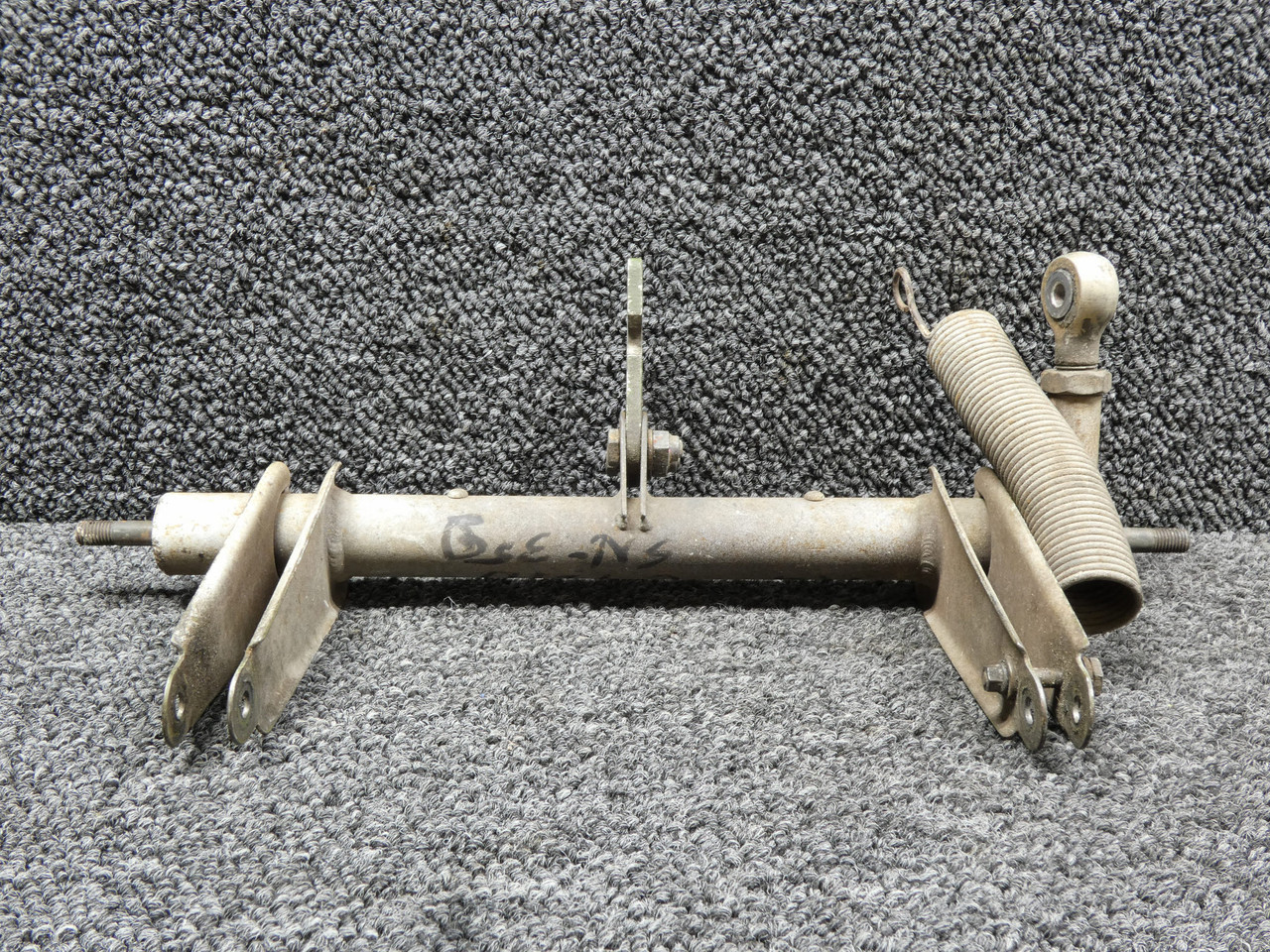 5045204-2 (Use: 5045204-5) Cessna 421B Nose Landing Gear Uplock