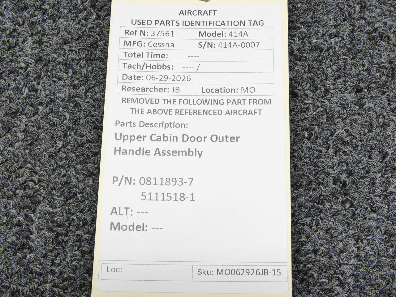 0811893-7, 5111518-1 Cessna 414A Upper Cabin Door Outer Handle