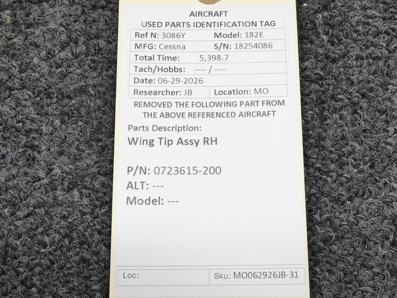0723615-200 Cessna 182E Wing Tip Assy RH For Sale