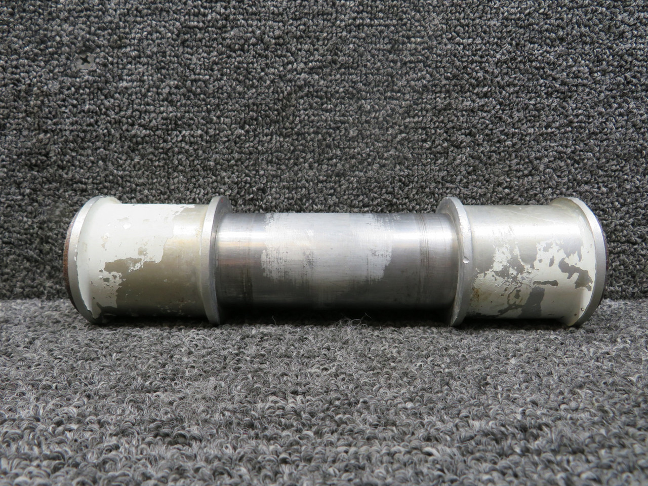 0842000-35, 0842000-36, 0842000-37 Cessna 310 Nose Wheel Axle For Sale