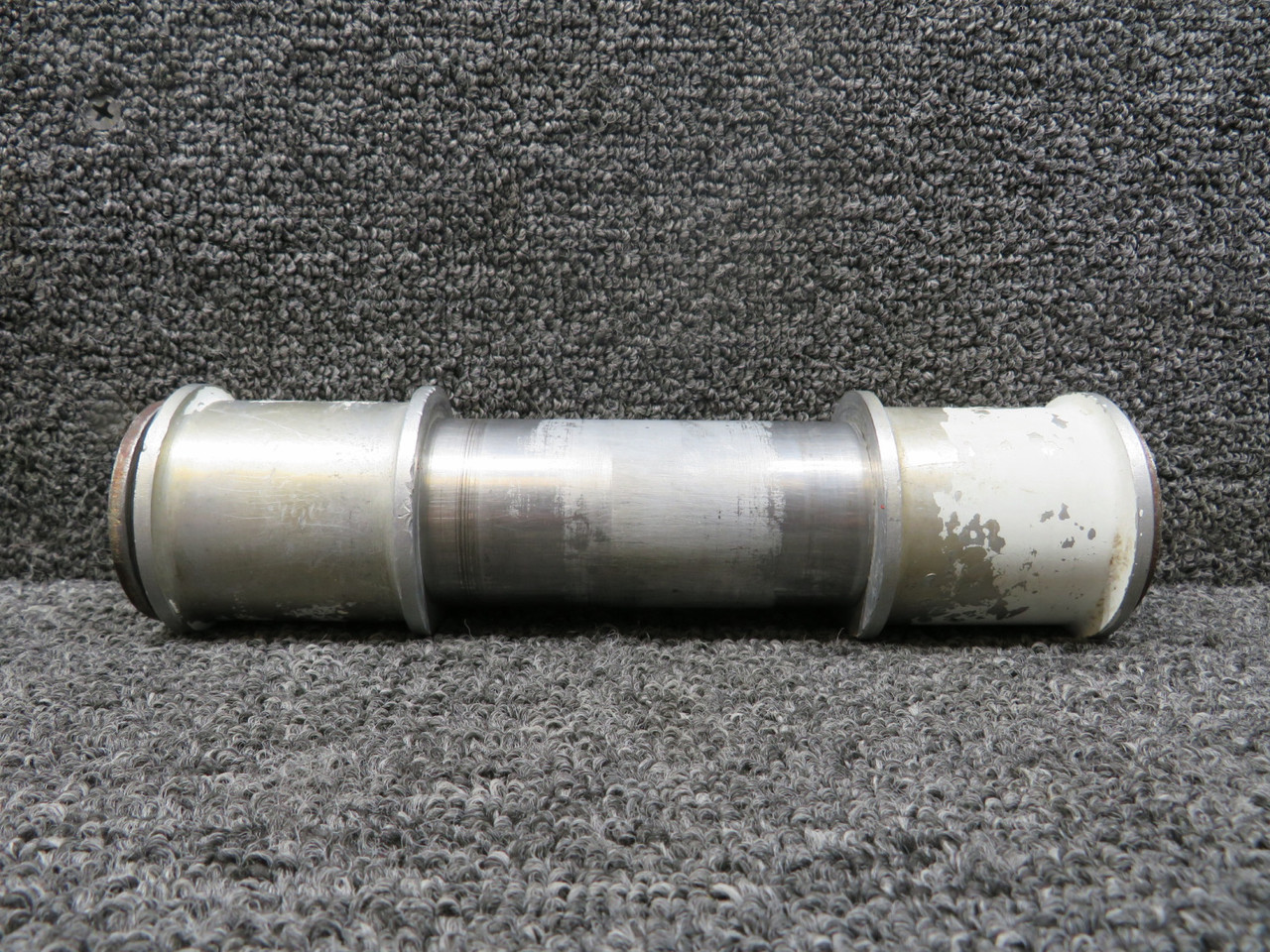 0842000-35, 0842000-36, 0842000-37 Cessna 310 Nose Wheel Axle For Sale