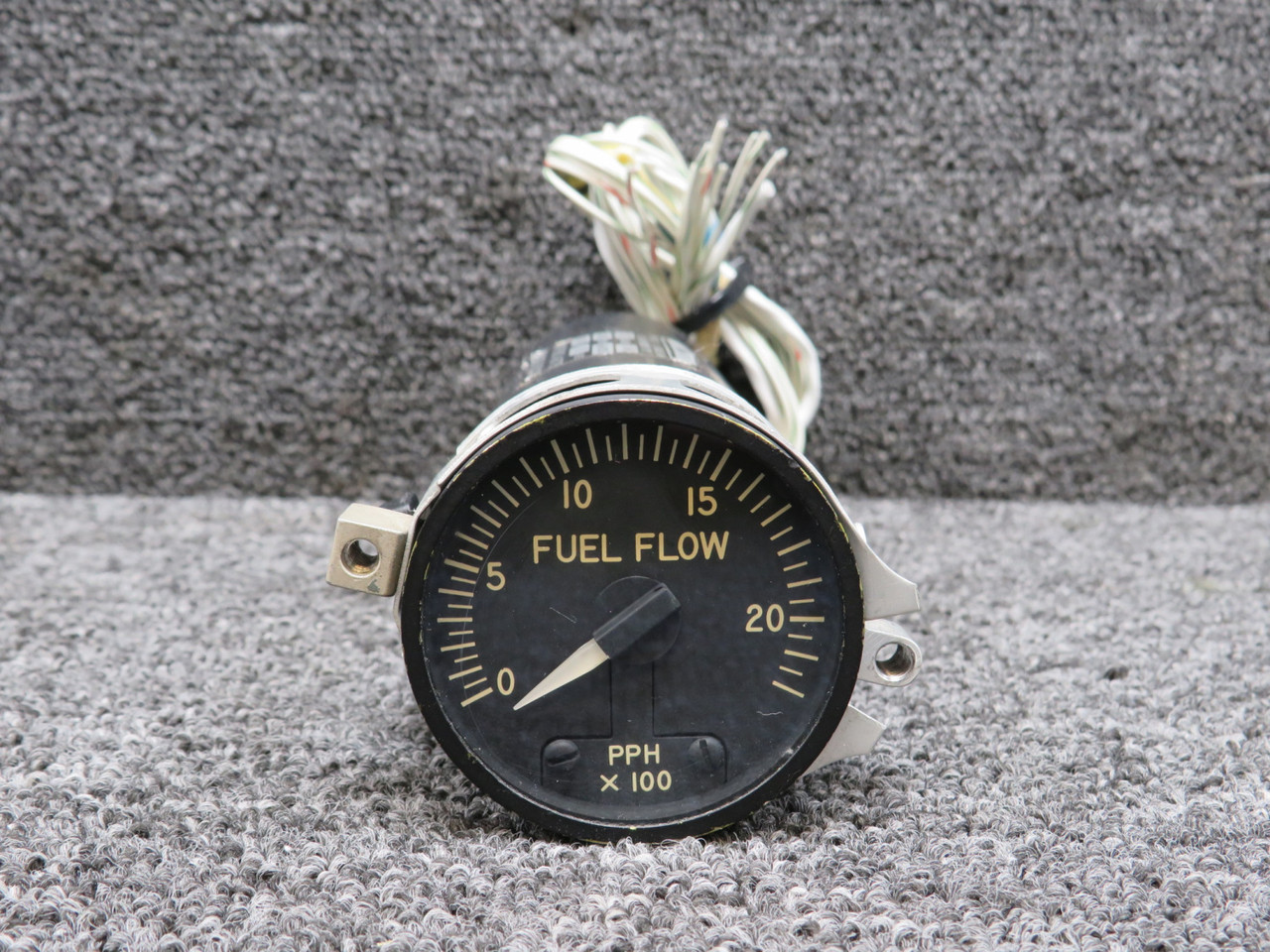 @aill0117ページ 218-913-001 (Alt: 6883708-1) Gull Airborne Fuel Flow Indicator