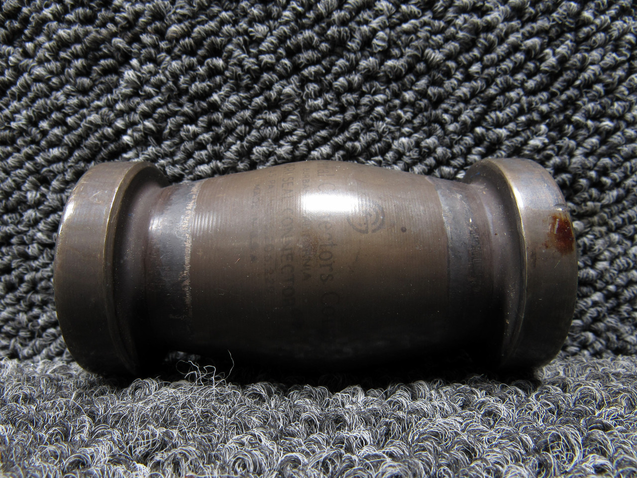 Cessna117出品　2個口 9912025-9 General Connectors Cessna 500 Flex Joint Unit For Sale