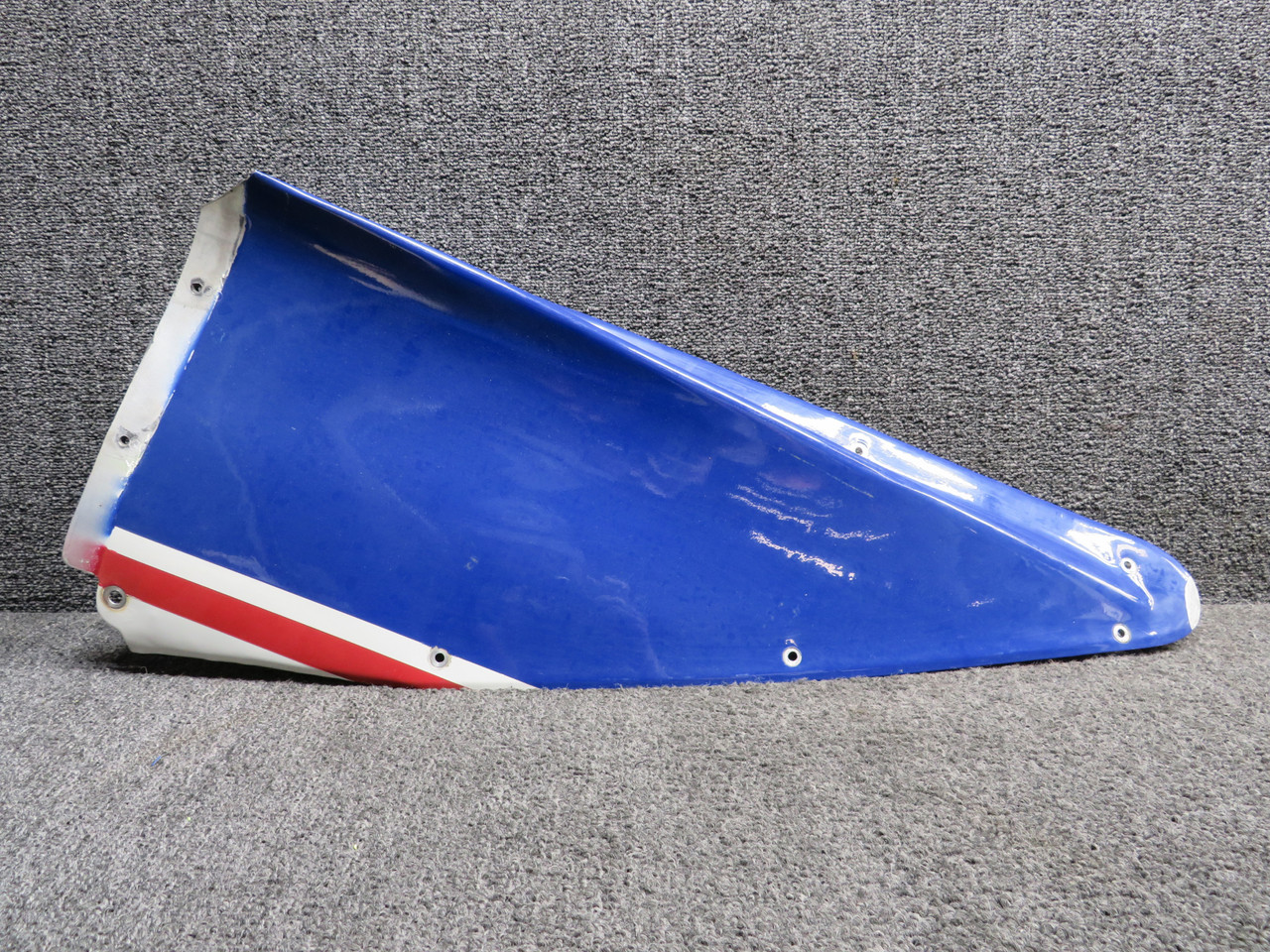 専用ページ(#673) 1500005-32 Cessna T337G Outboard Aft LH Fairing Assembly