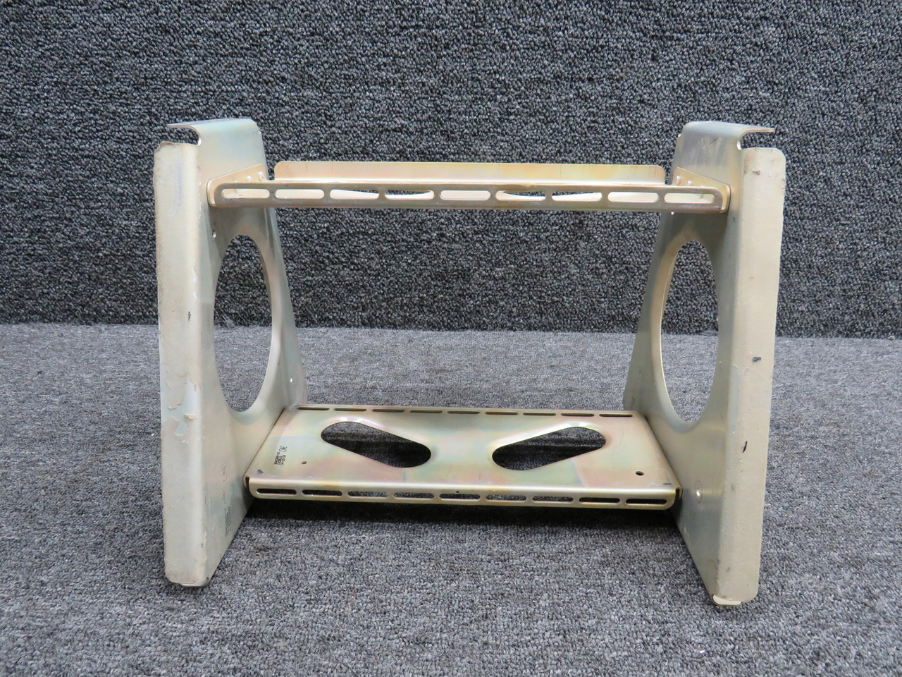 3940388-15 Cessna 182S Remote Rack Assembly For Sale