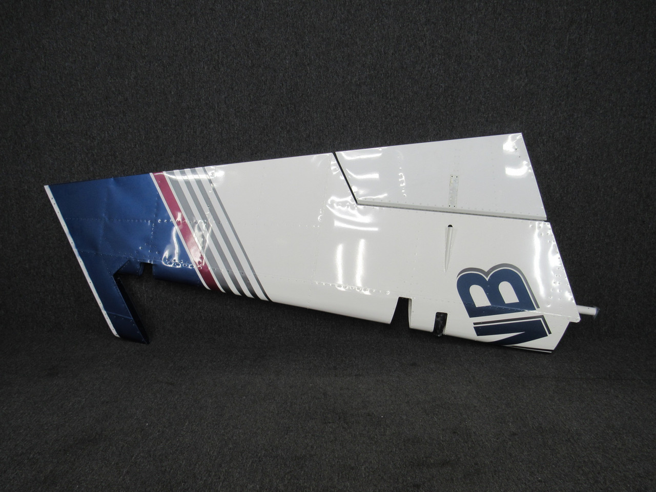 5133020-200, 5133015-27 Cessna 421C Rudder Assembly with Trim Tab