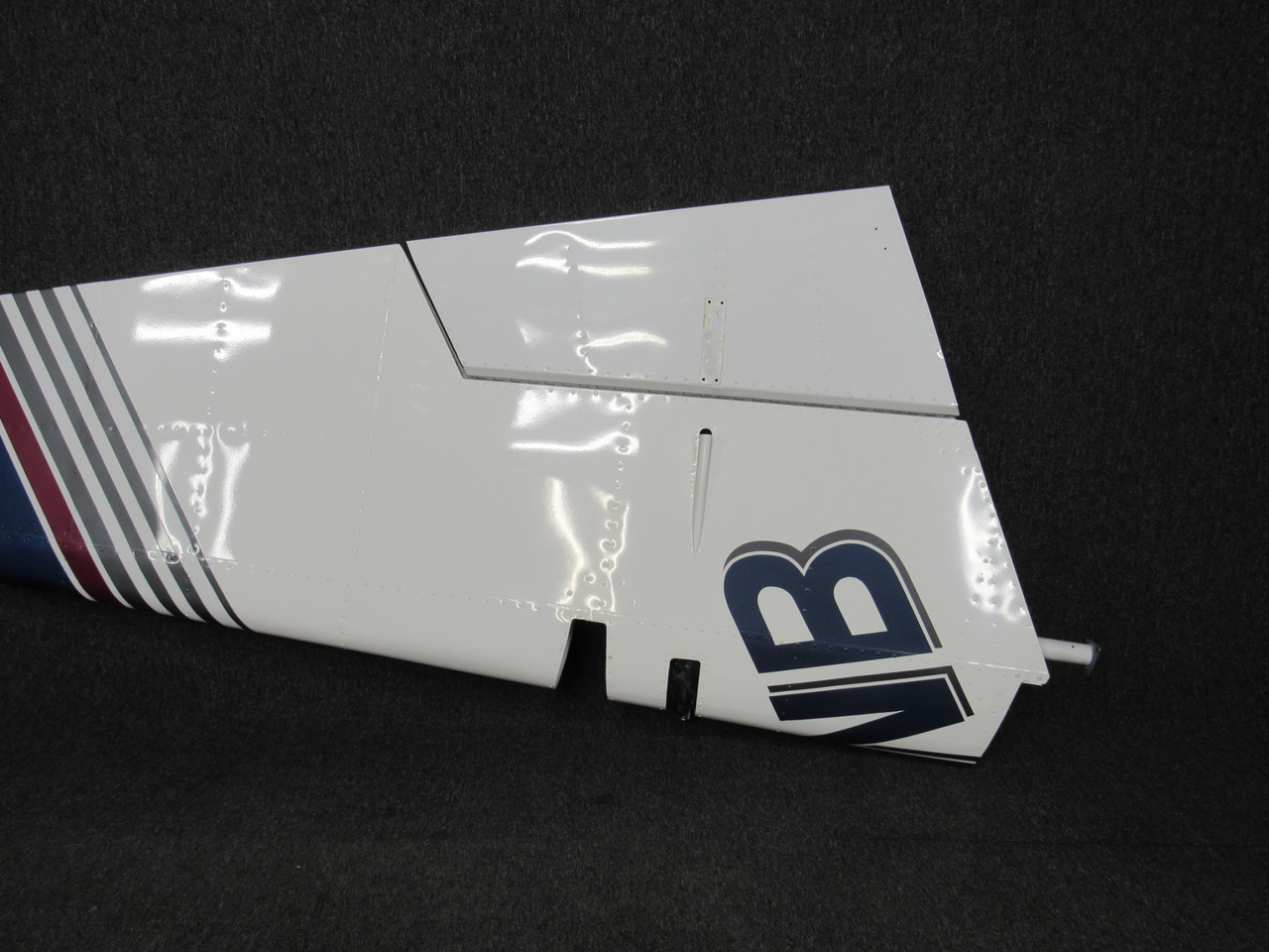 5133020-200, 5133015-27 Cessna 421C Rudder Assembly with Trim Tab