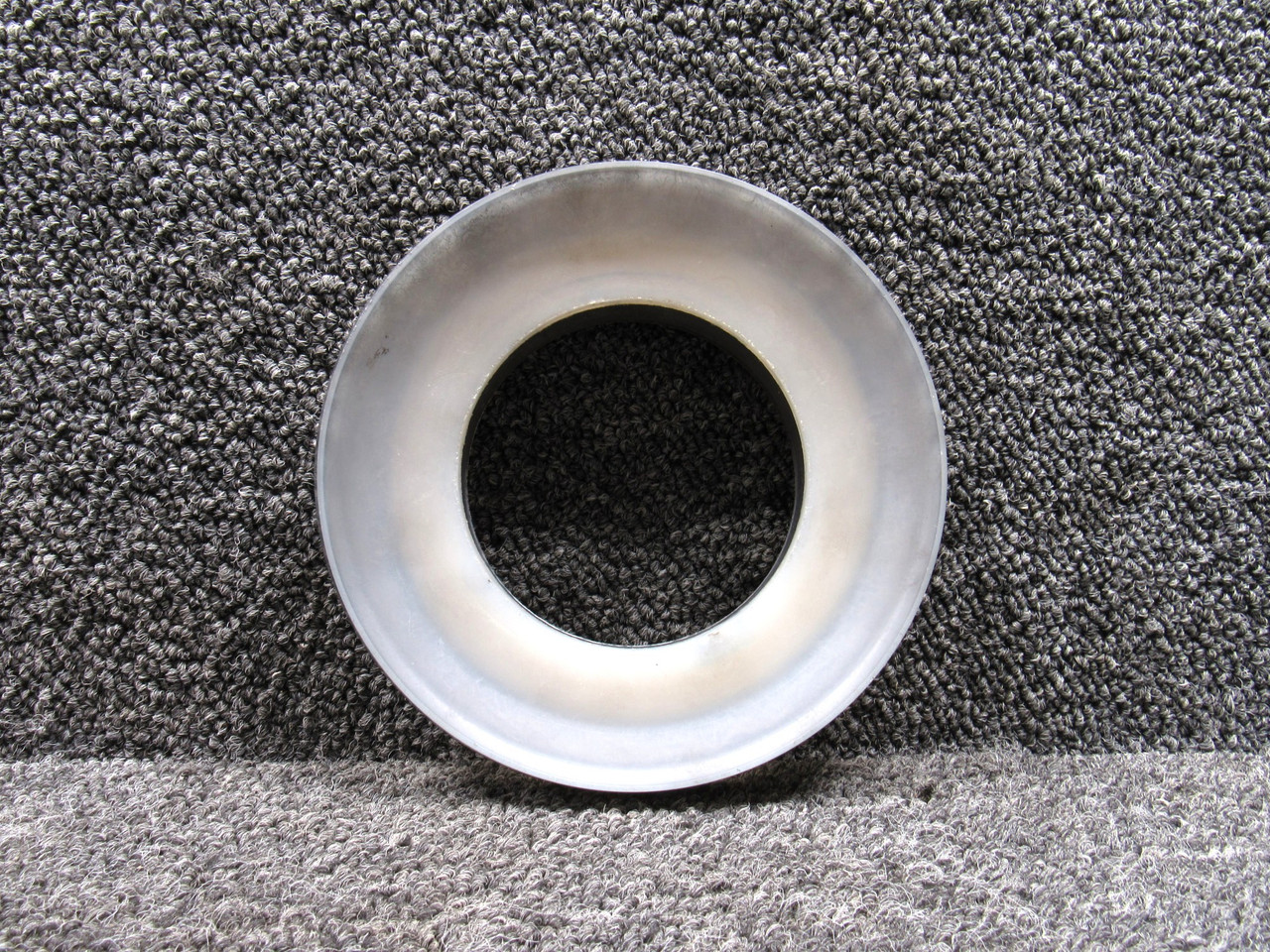 atnuj1992ページ 1250412-1 (Use: 1250412-3) Cessna 182H Spinner Support For Sale