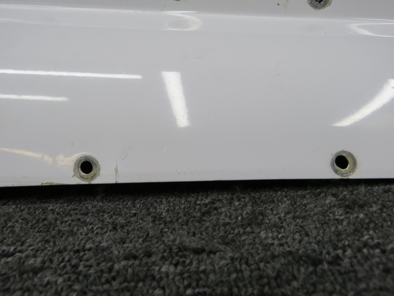 0732615-6 Cessna 182P Upper RH Stabilizer Fairing