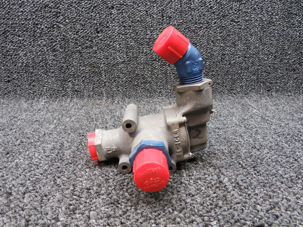 3D1549-02A-3 (Alt: 756-503) Piper PA23-250 BF Goodrich De-Ice Shuttle Valve RH