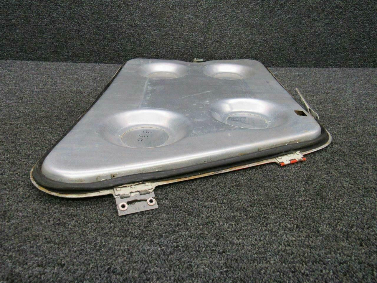 アップケース アルミ シルバー  W 462× D 412× H 385 43005-17 Rockwell 112A Baggage Door Assy