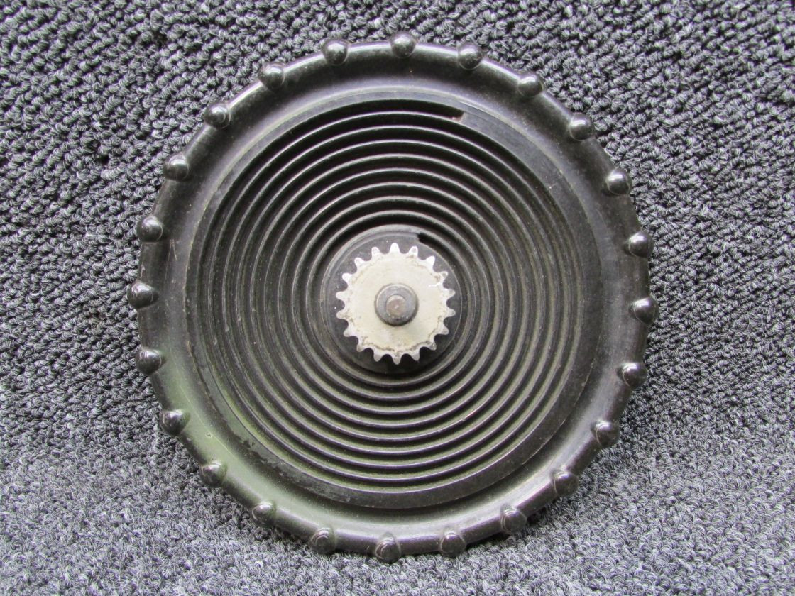 0761205-8 Cessna A185F Stabilizer Trim Wheel Assembly