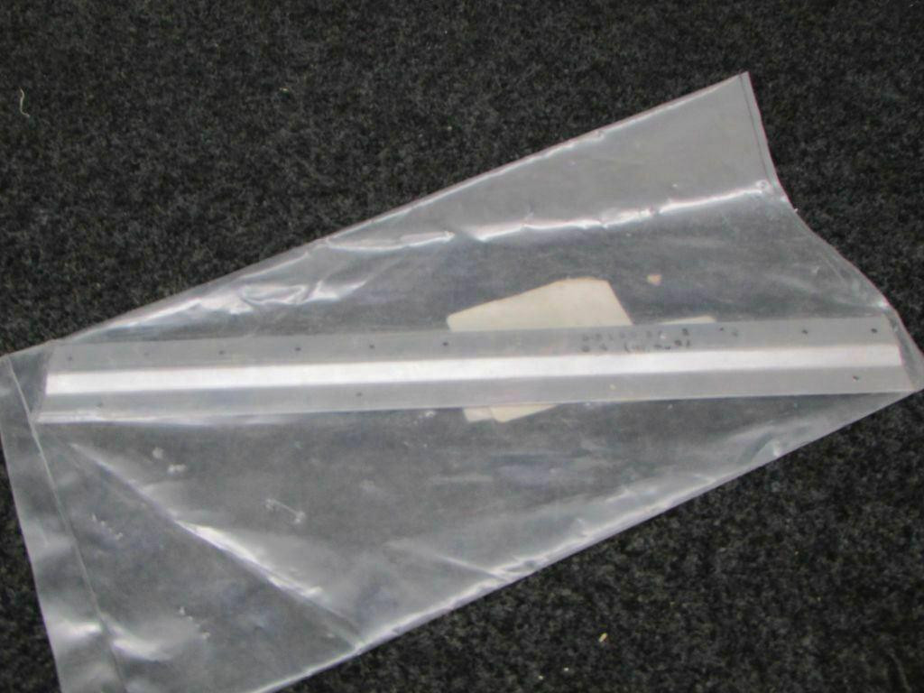 5213034-3 Cessna Retainer Assembly (NEW) (SA)
