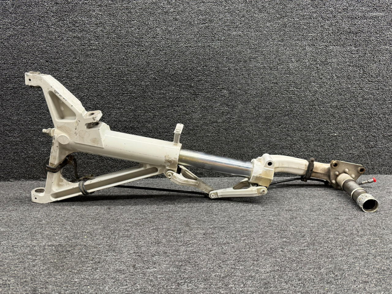 89781-003 Piper PA46-350P Main Gear Strut Assembly RH (SA)