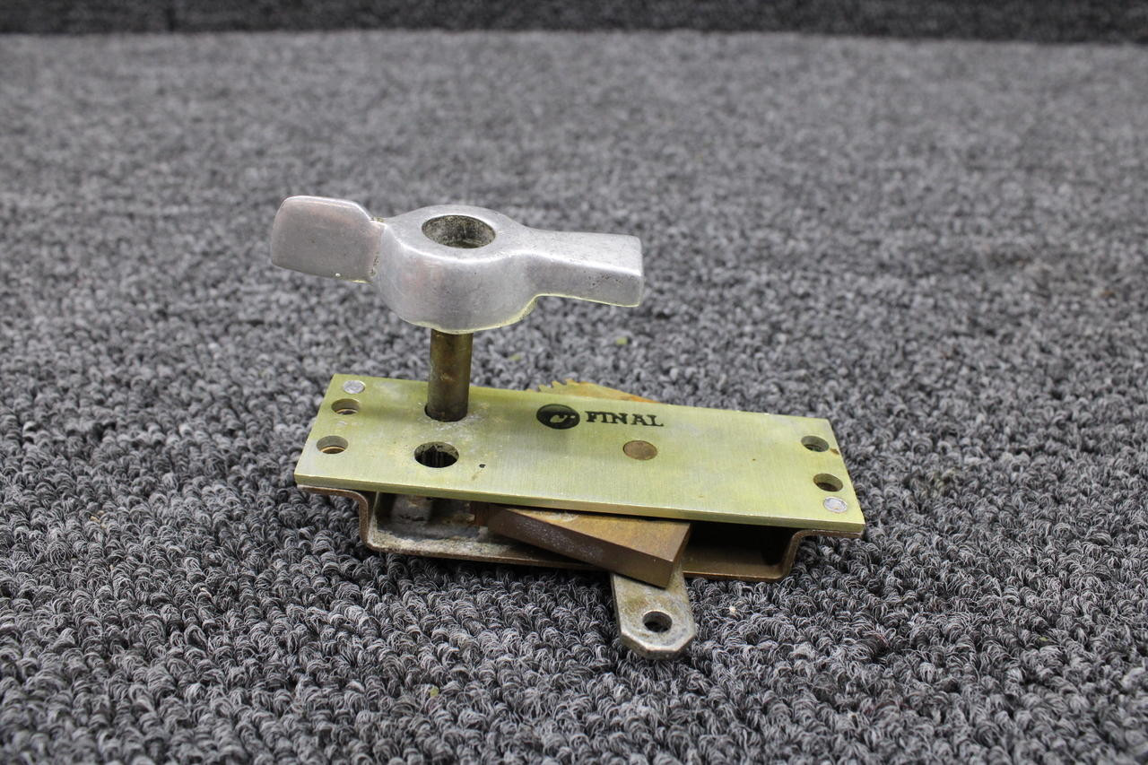 1M2-8 (Use: C100098-6) Cessna 402C Fuel Selector Gear Box Assembly