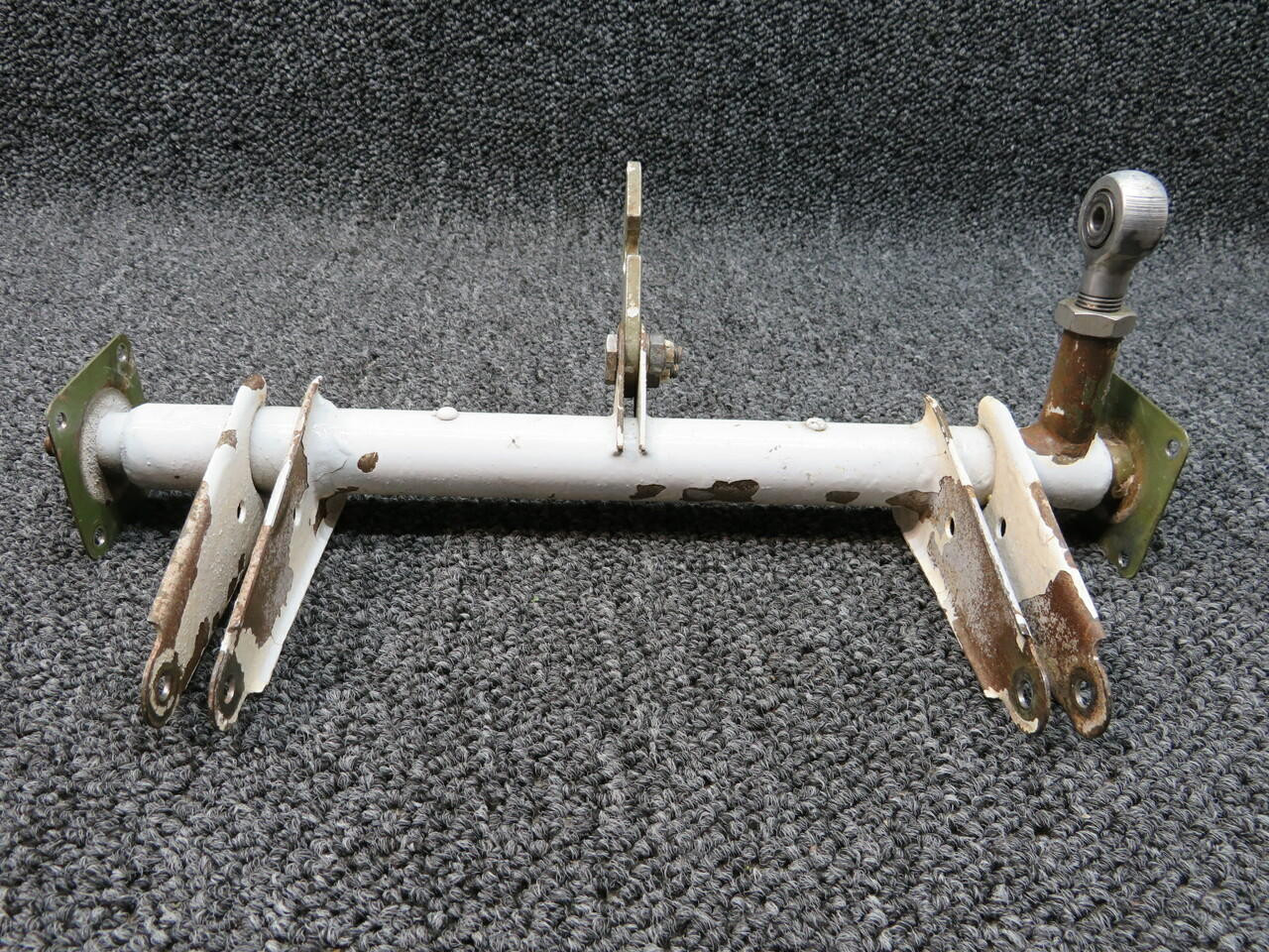 USEing Tube is 829B [ジャンク品] 0813300-129 (Use: 0813300-131) Cessna 340 Nose Gear Uplock Torque