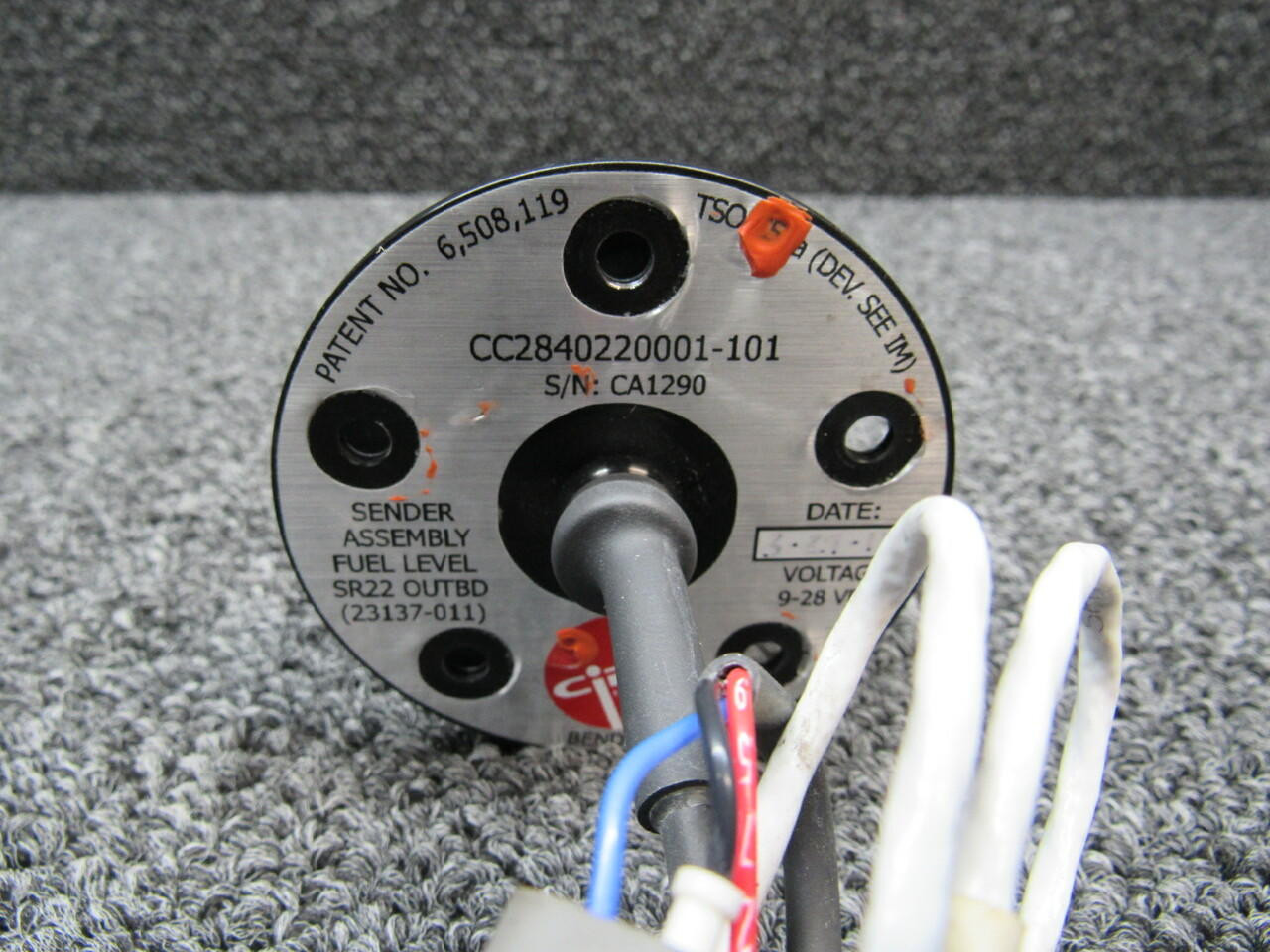 エリス　　5/11 23137-011 Cirrus SR22T CIES Fuel Level Sending Unit Outbd (9