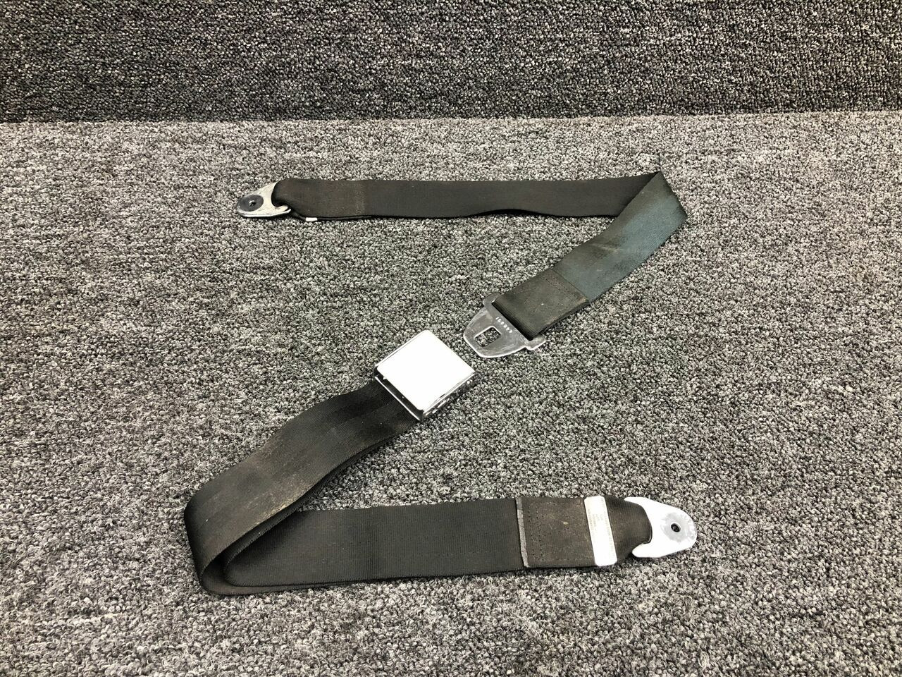 G6573-N-62 (ALT: S1746-23) Cessna 320 Masterbelt Lap Belt Assy Aft