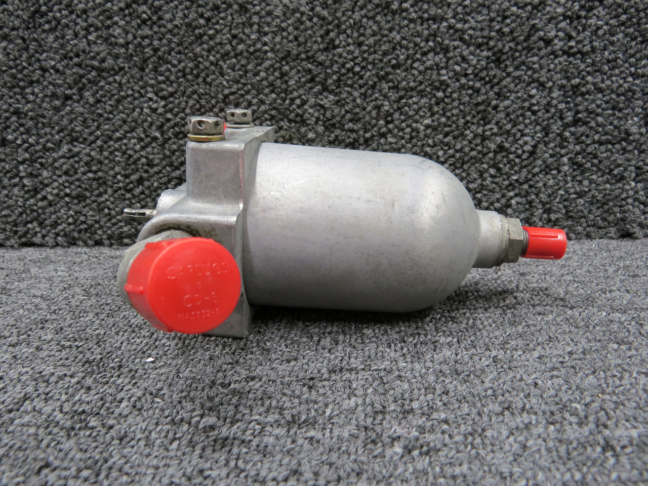 0756005-10 (Use: 0756005-17) Cessna 177RG Fuel Strainer Assembly