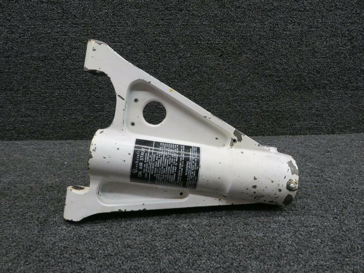 95-824005-1 (USE: 45-820096-6603) Beechcraft V35 Nose Gear Brace
