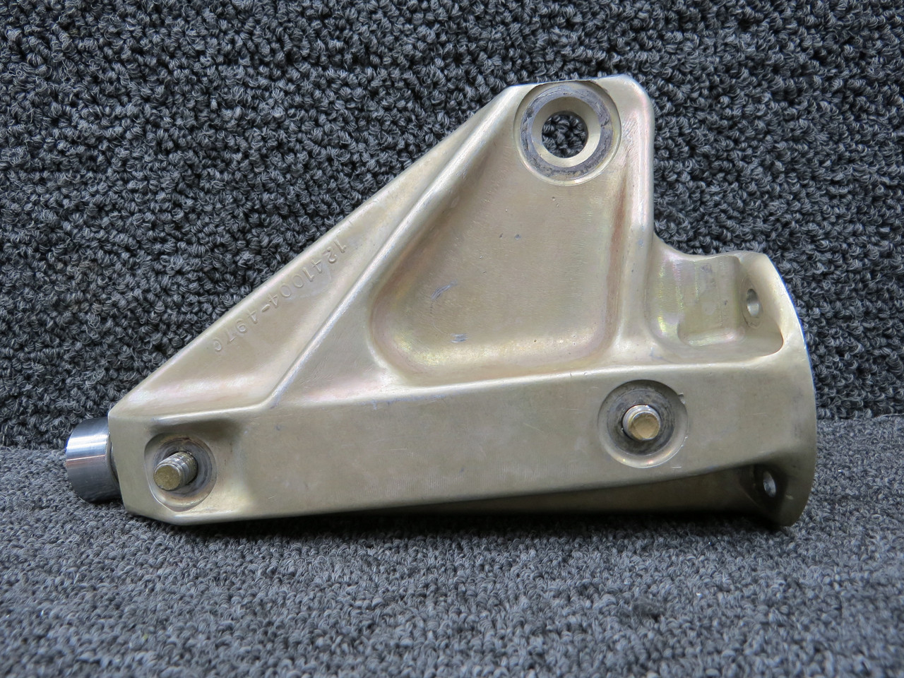 1241004-1 Cessna 210 LH Main Gear Saddle Assembly