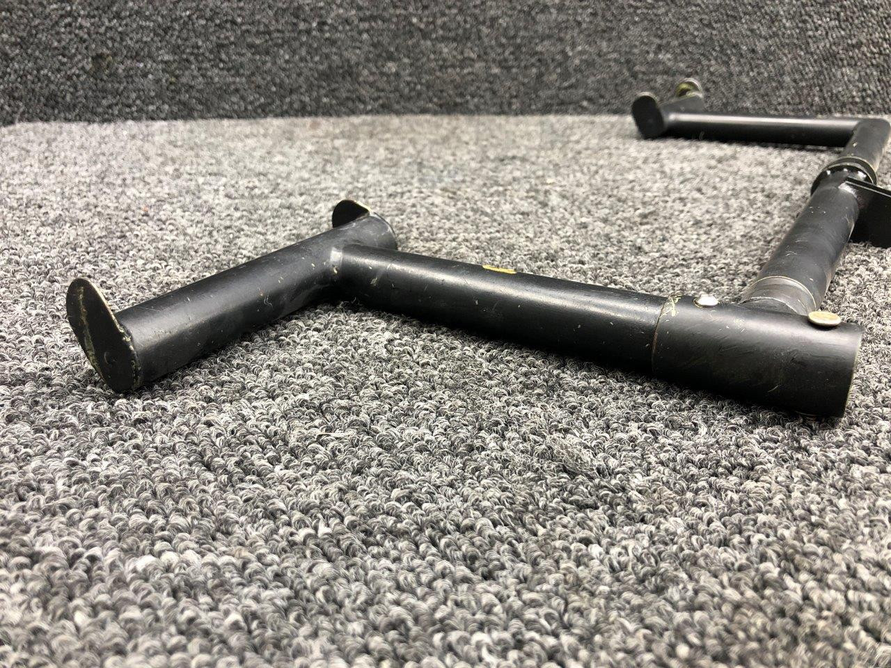 A755-6, A755-4 Robinson R44 Rudder Pedal Bar RH with Pedals