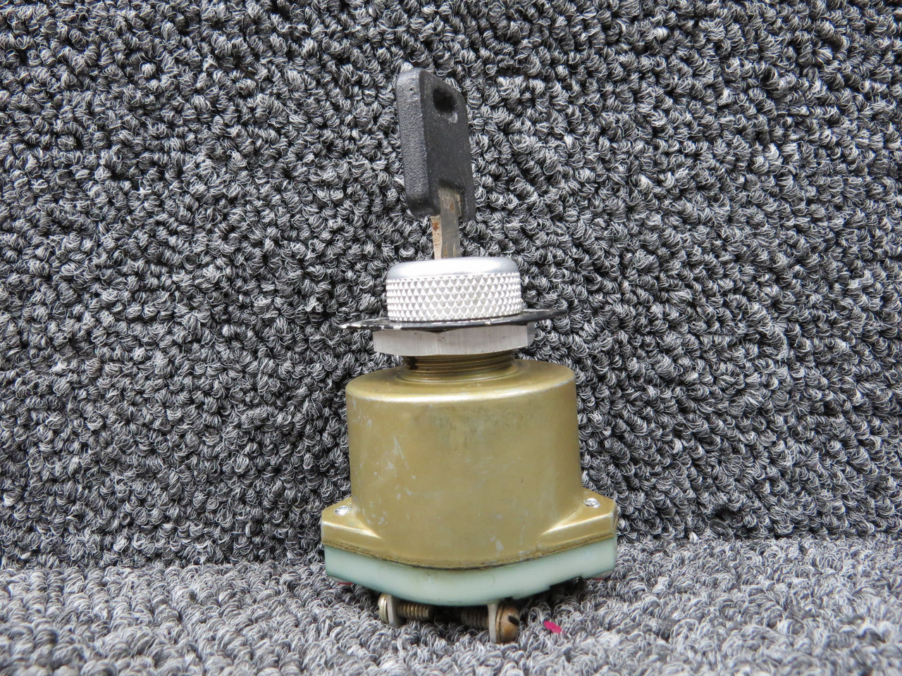 瑞泉510 Cessna ACS Ignition Switch W/ Key C292501-107 A-510-9 | eBay