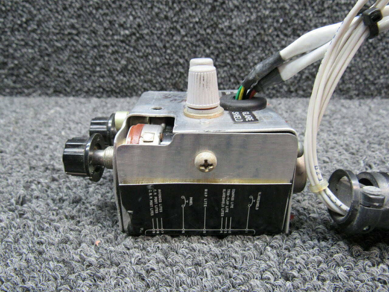 米民やま。ページ 800344-503 Mooney M20K Light Dimming Control Box (Volts: 14)
