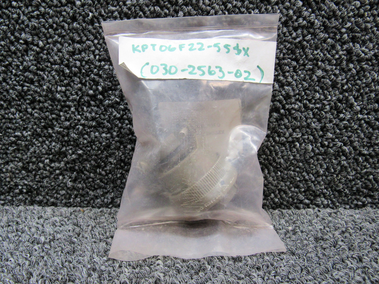 KPT06F22-55SX ITT Cannon Connector Plug (NEW OLD STOCK) (SA)