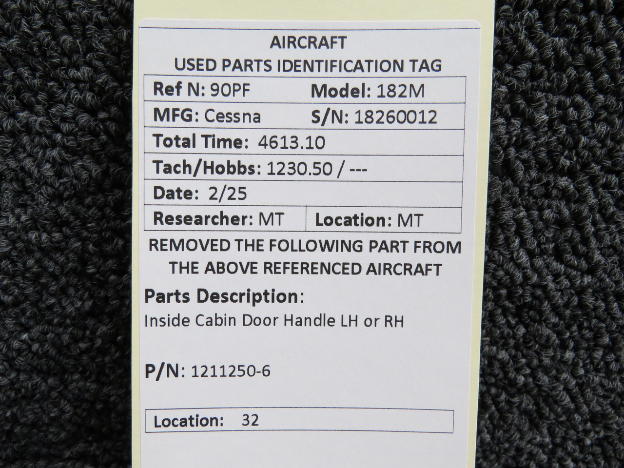 1211250-6 Cessna 182M LH or RH Inside Cabin Door Handle