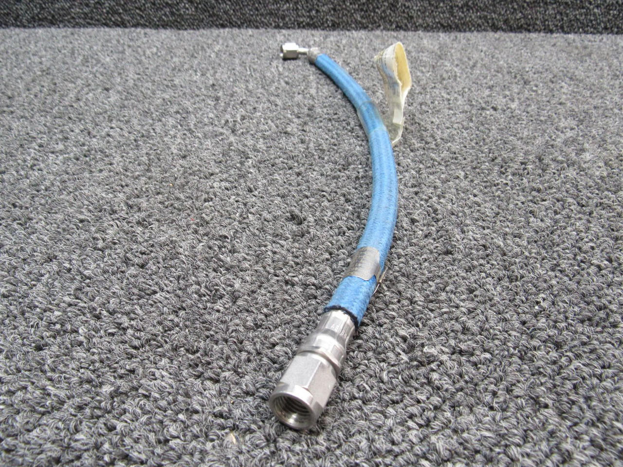 AE2463511E0160 Aeroquip Hose Assembly LH (NEW OLD STOCK) (SA)