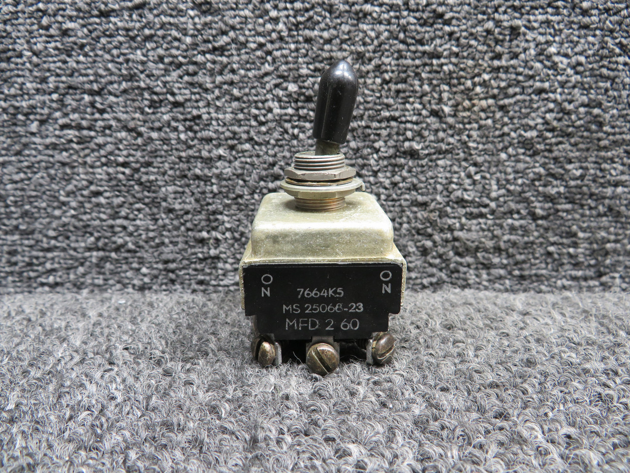 MS25068-23 ( Alternate: 7664K5) Cutler-Hammer Toggle Switch Assembly