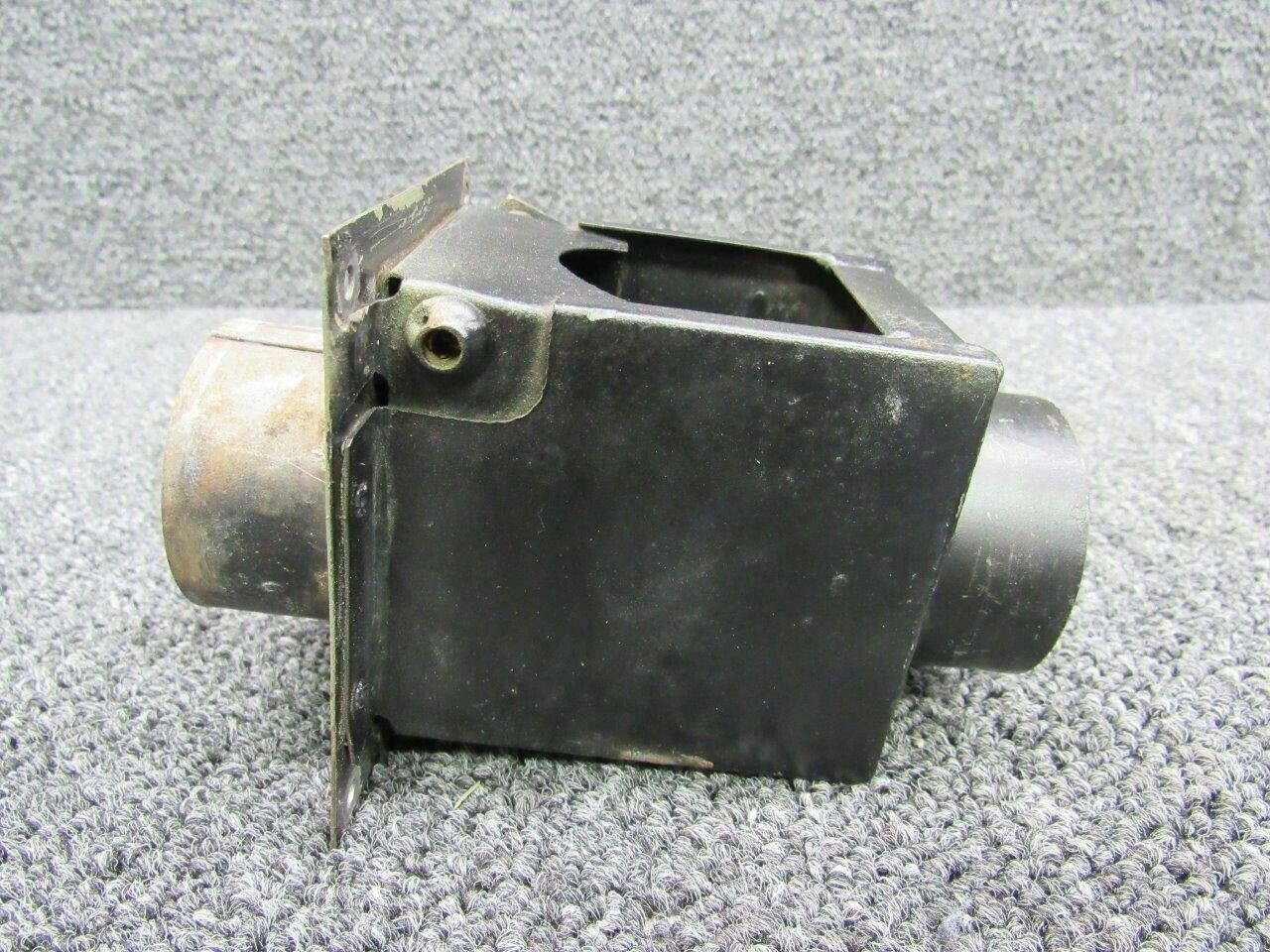 27193 22343-000 (Use: 27193-001) Piper PA24-250 RH or LH Cabin Air Box Assembly