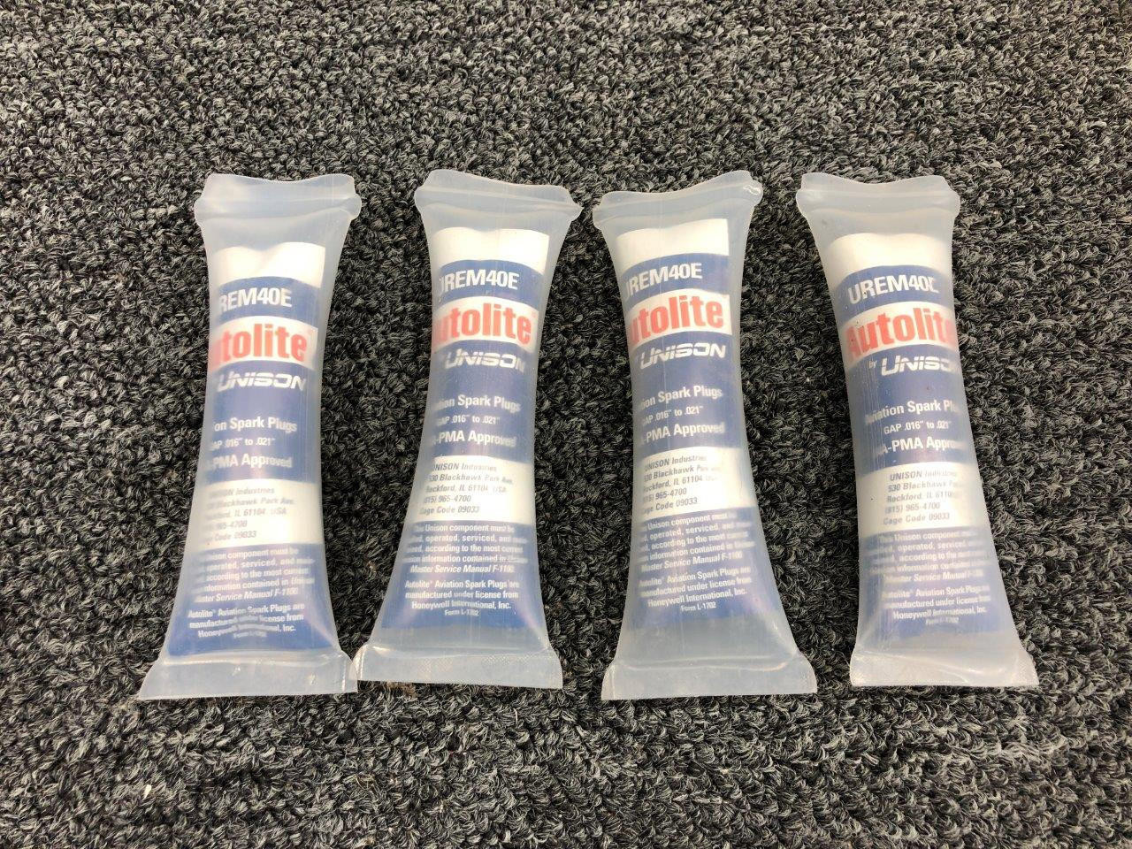 UREM40E (ALT REM40E) Autolite Spark Plug Assembly Set of 4 (NEW OLD STOCK)