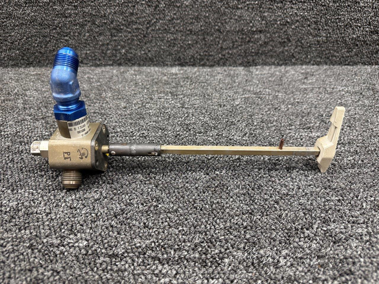 すず　0519 9851096-3, 0516024-1 Cessna 182S Fuel Selector Valve Assembly has
