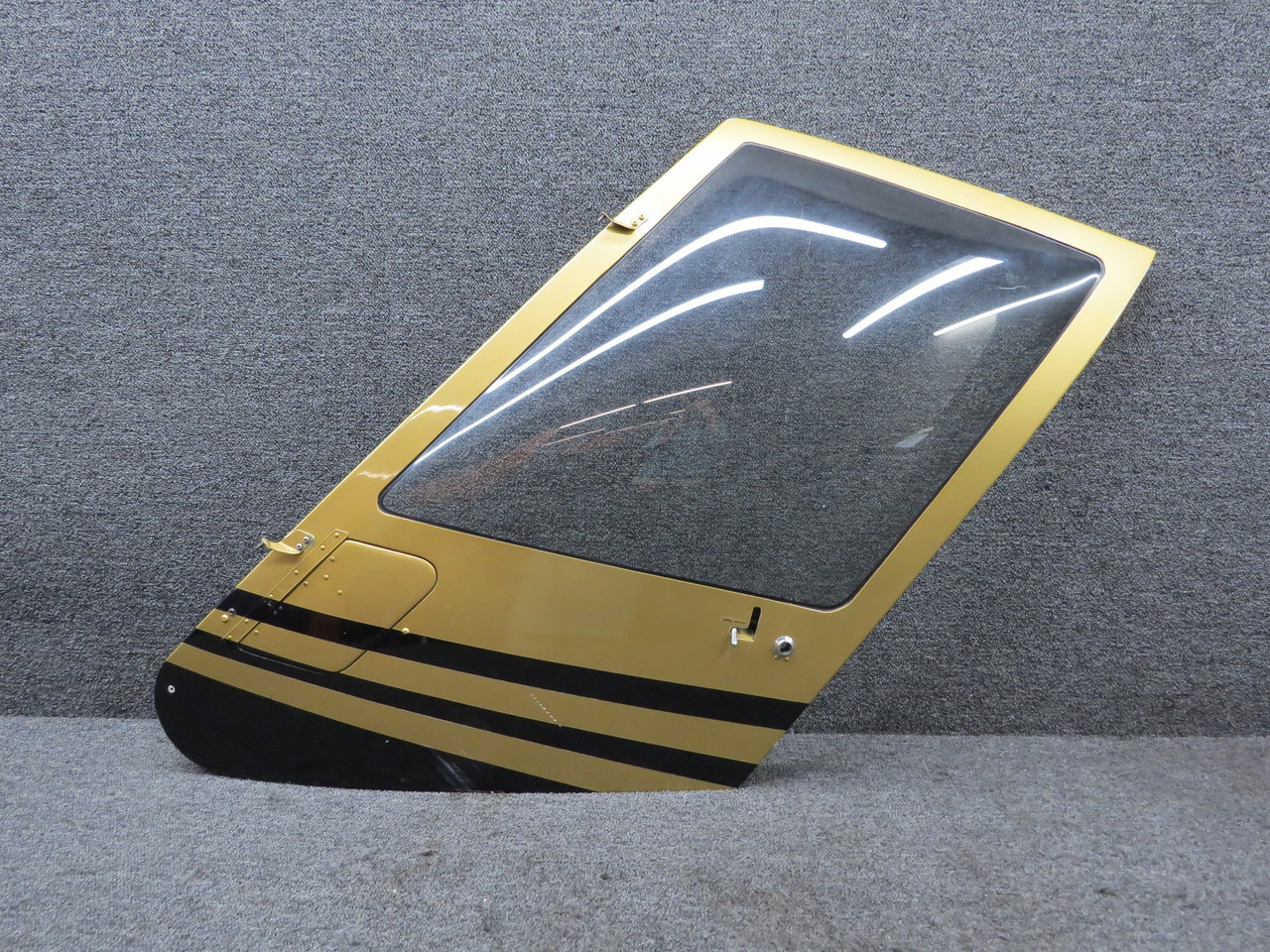 C026-031 Robinson R44II Left Hand Cabin Door Assembly with Bubble