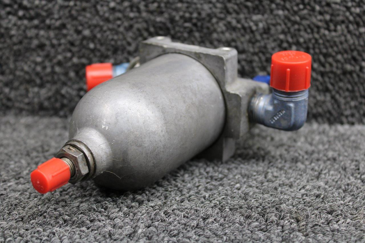 07560058 (Use 075600515) Cessna 182Q Fuel Strainer Assy
