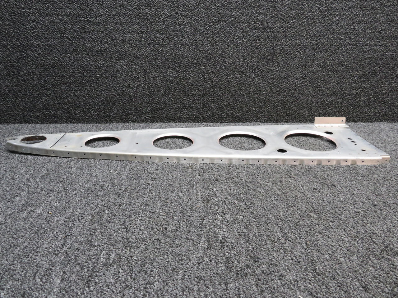 Airframe Root Rib 95639-002 Piper PA28R-180 LH Rib Wing Nose Root