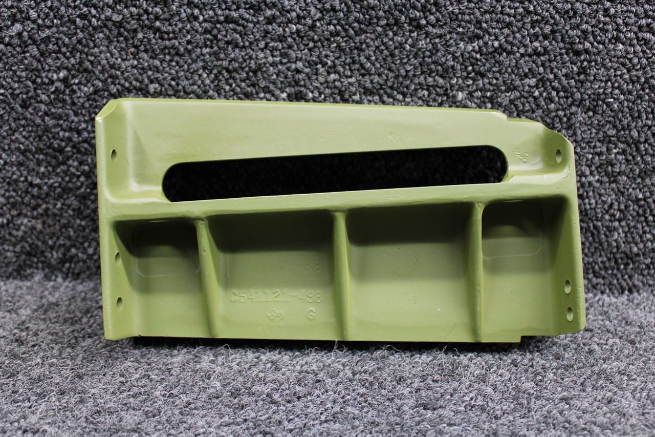 0541121-2 Cessna 172 Main Gear Support Outboard Right Hand (Zinc