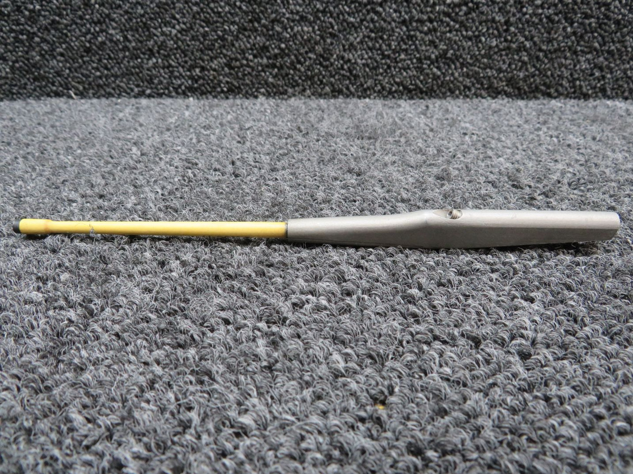 2-66SC-1Y Chelton Anti-Static Discharger Assembly For Sale 2-66SC-1Y Chelton Anti-Static Discharger Assembly For Sale