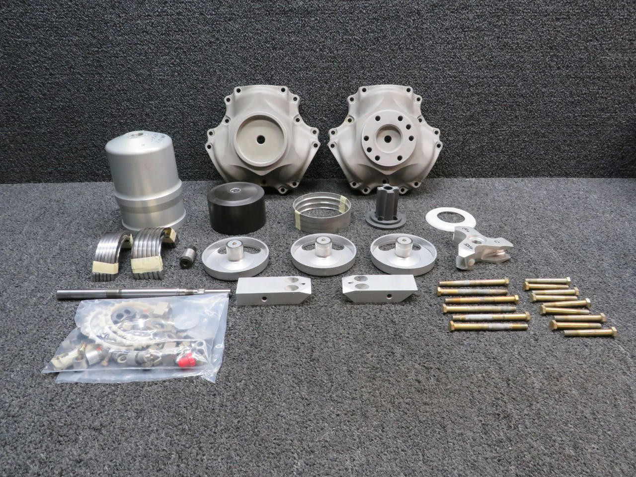 PHC-C3YD-2UF Hartzell 3 Blade Propeller Hub Incomplete Hub And Has