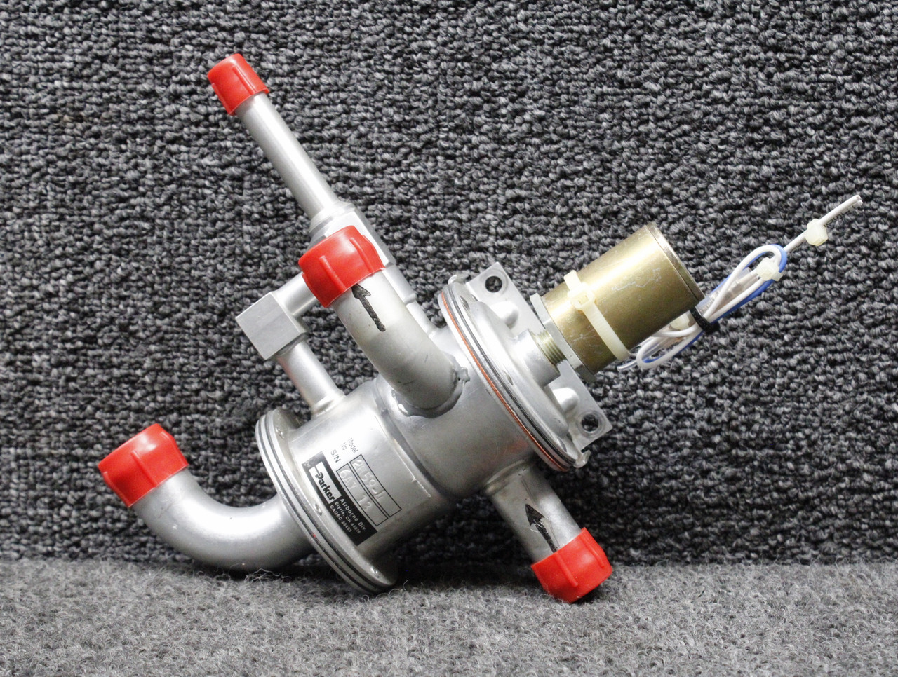 2H59-4, 1E15-9 Parker De-Ice Distribution Valve with Switch