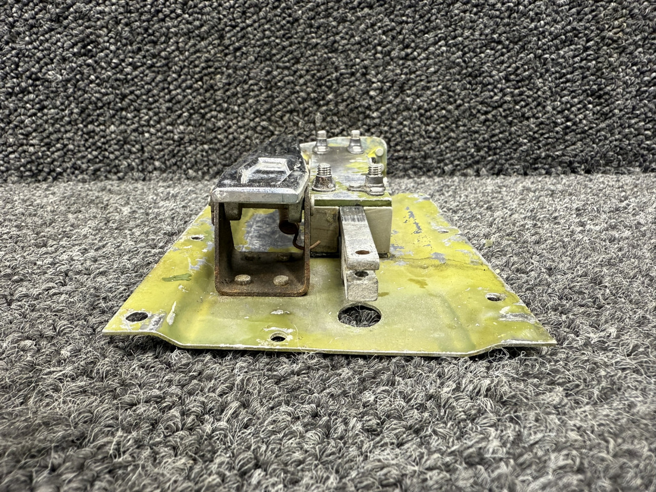 1717039-2 Cessna 177 RH Cabin Door Latch Assembly