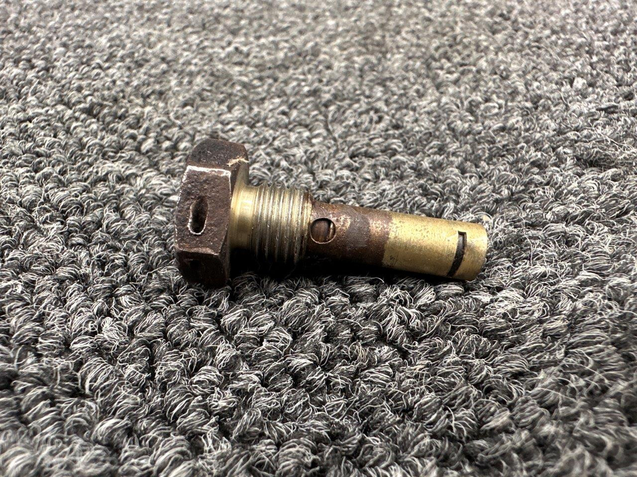F39172 (Use Part Number S21062) MDI Fuel Tank Drain Valve