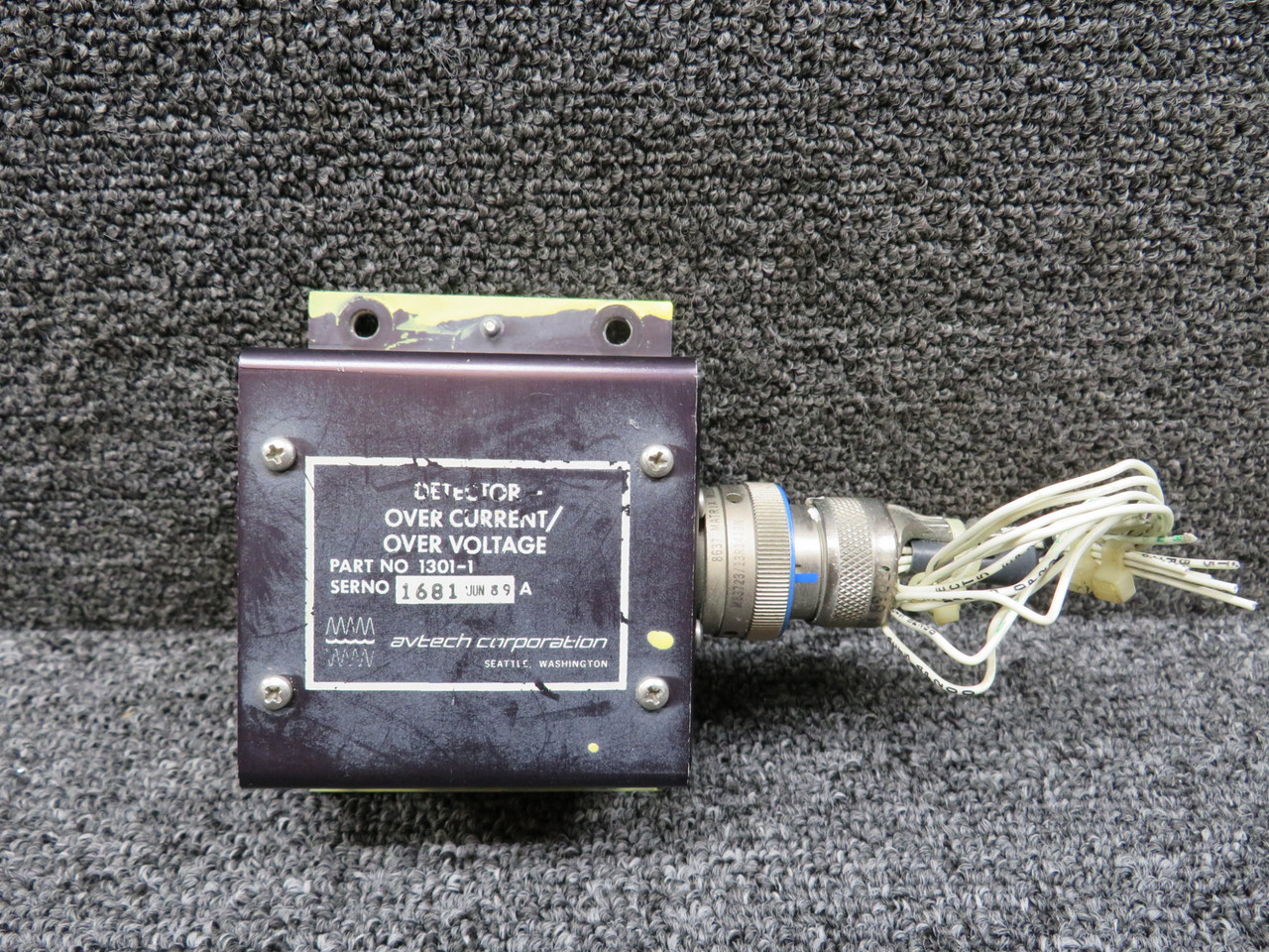 Aページ① 1301-1 Avtech Corporation Over Current and Over Voltage Detector